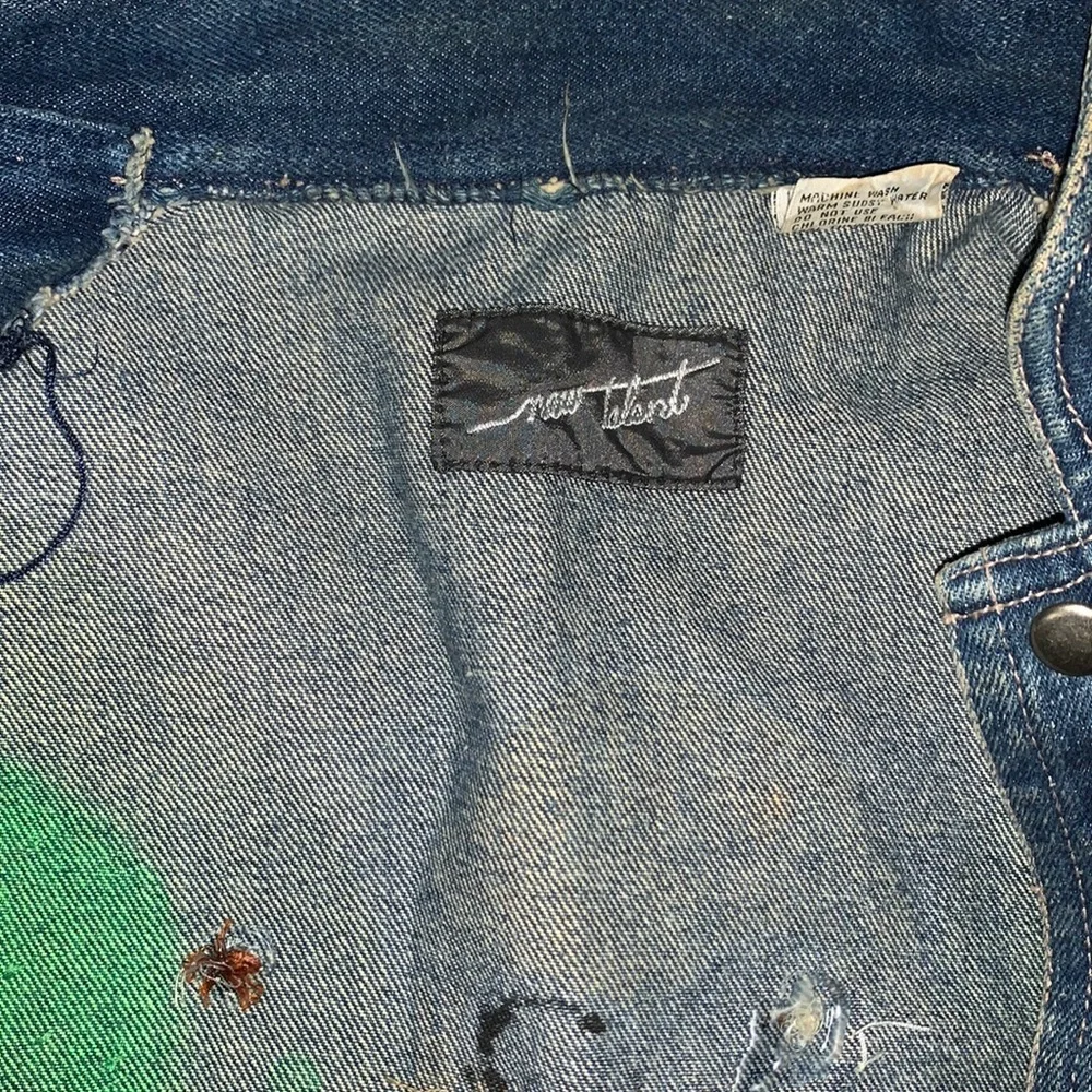 🌈Vintage 80’s Hand Painted Decorated Denim Vest - Picture 13 of 15